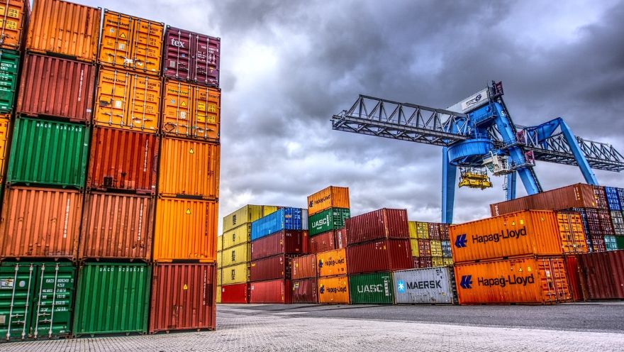 Accordo di libero scambio UE-India: necessarie clausole di salvaguardia contro concorrenza sleale